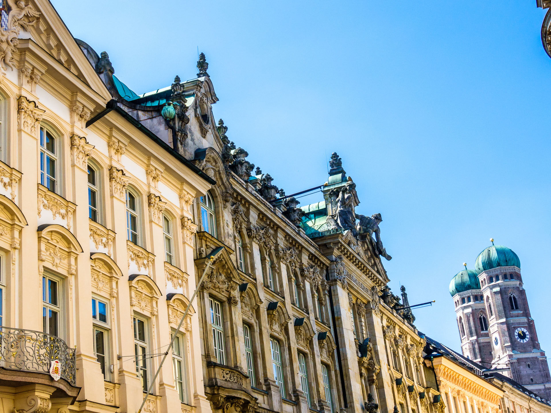 Fassadenreinigung Altbau Hero